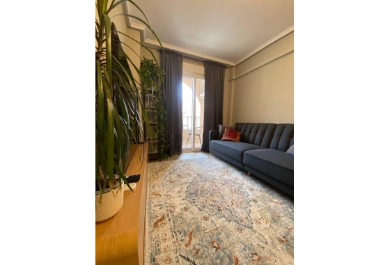 Herverkoop - Appartement / flat - Torrevieja - Playa del Cura