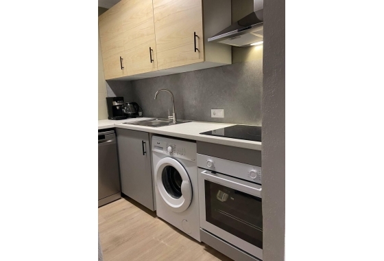 Herverkoop - Appartement / flat - Torrevieja - Playa del Cura