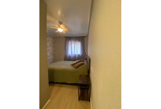 Herverkoop - Appartement / flat - Torrevieja - Playa del Cura
