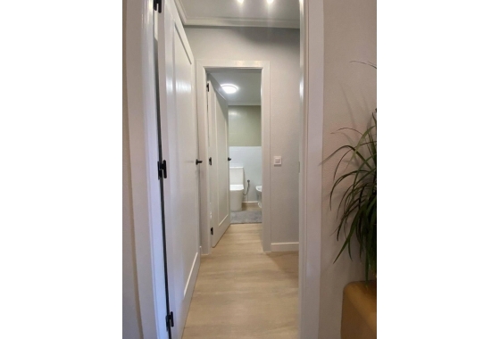 Herverkoop - Appartement / flat - Torrevieja - Playa del Cura