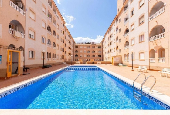 Herverkoop - Appartement / flat - Torrevieja - Playa del Cura