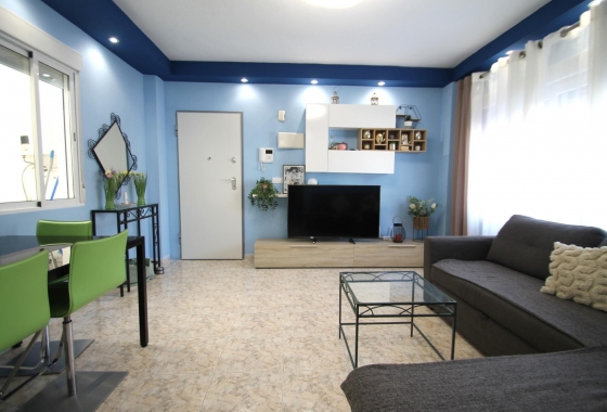 Herverkoop - Appartement / flat - Torrevieja - Playa De Los Naufragos
