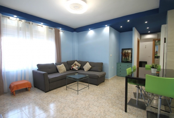 Herverkoop - Appartement / flat - Torrevieja - Playa De Los Naufragos