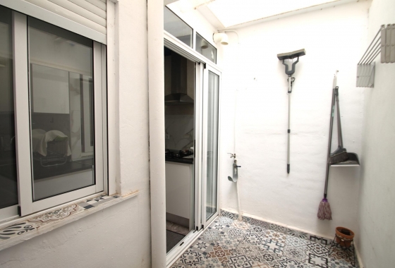 Herverkoop - Appartement / flat - Torrevieja - Playa De Los Naufragos