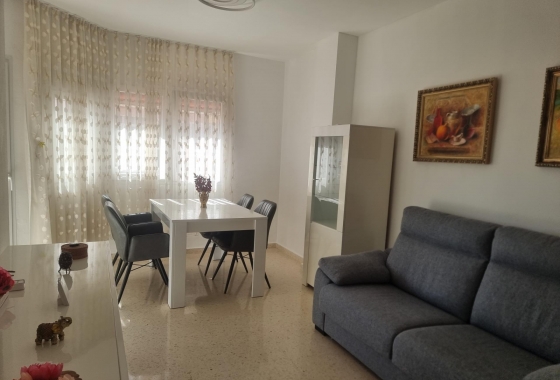 Herverkoop - Appartement / flat - Torrevieja - Playa de los Locos