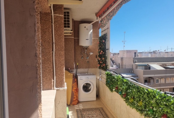 Herverkoop - Appartement / flat - Torrevieja - Playa de los Locos