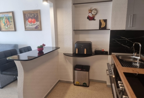 Herverkoop - Appartement / flat - Torrevieja - Playa de los Locos