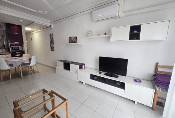 Herverkoop - Appartement / flat - Torrevieja - La Mata Pueblo
