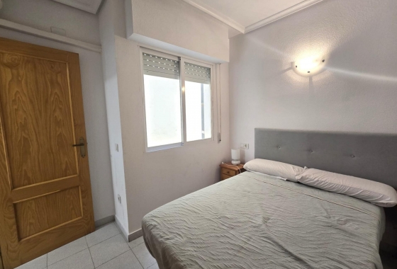 Herverkoop - Appartement / flat - Torrevieja - La Mata Pueblo