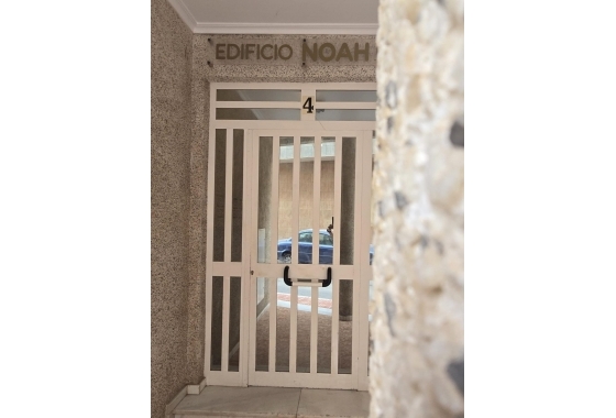 Herverkoop - Appartement / flat - Torrevieja - La Mata Pueblo