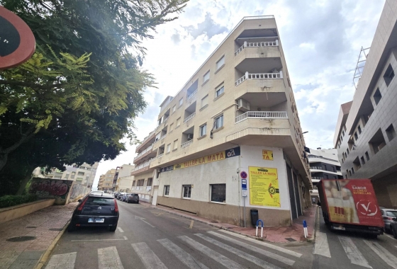 Herverkoop - Appartement / flat - Torrevieja - La Mata Pueblo