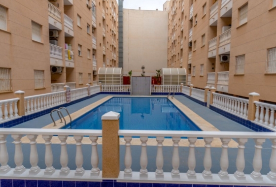 Herverkoop - Appartement / flat - Torrevieja - Costa Blanca
