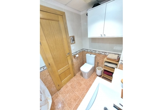 Herverkoop - Appartement / flat - Almoradí - Inland