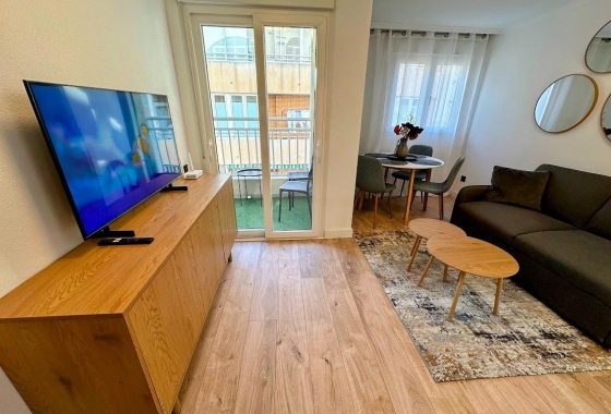Herverkoop - Appartement / flat - Torrevieja - Centro