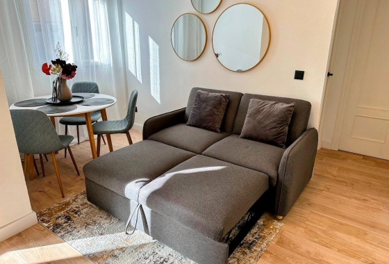 Herverkoop - Appartement / flat - Torrevieja - Centro