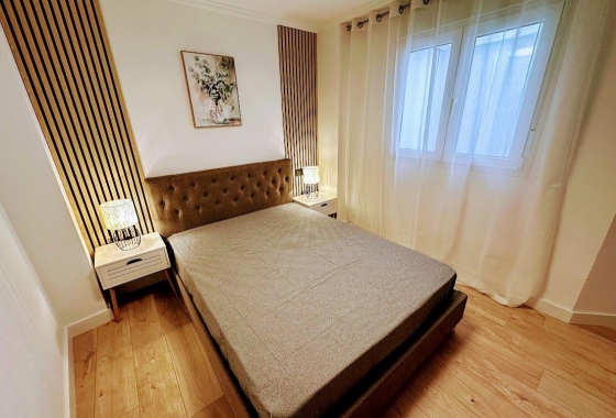 Herverkoop - Appartement / flat - Torrevieja - Centro