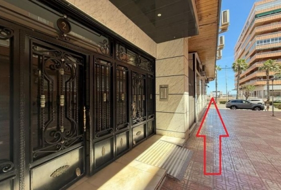 Herverkoop - Appartement / flat - Torrevieja - Costa Blanca