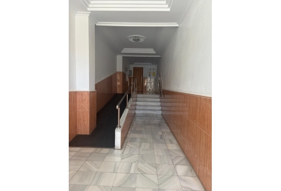 Wiederverkauf - Wohnung - Torrevieja - Costa Blanca