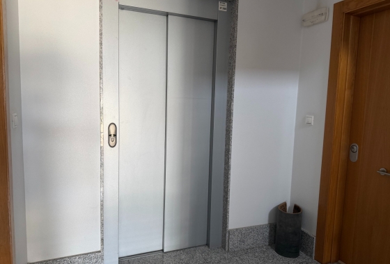 Herverkoop - Appartement / flat - Jacarilla - Inland