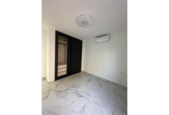 Herverkoop - Appartement / flat - Torrevieja - La Veleta