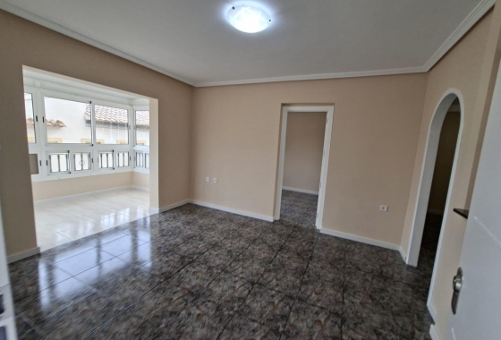 Herverkoop - Bungalow - Orihuela Costa - Punta Prima