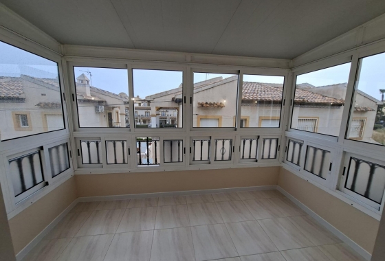 Herverkoop - Bungalow - Orihuela Costa - Punta Prima