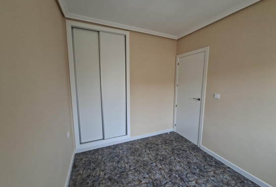 Herverkoop - Bungalow - Orihuela Costa - Punta Prima