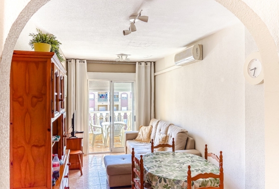 Herverkoop - Appartement / flat - Torrevieja - Costa Blanca