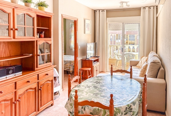 Herverkoop - Appartement / flat - Torrevieja - Costa Blanca