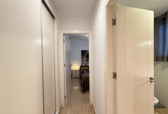 Herverkoop - Appartement / flat - Torrevieja - Paseo Maritimo