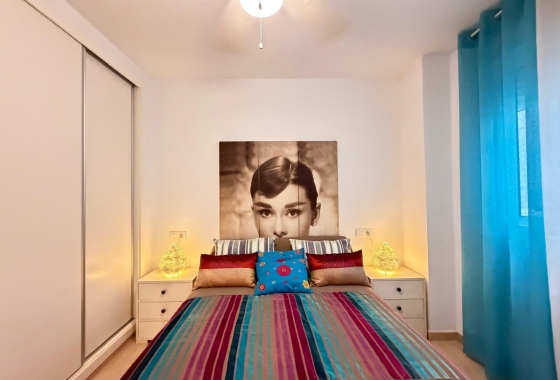 Herverkoop - Appartement / flat - Torrevieja - Paseo Maritimo