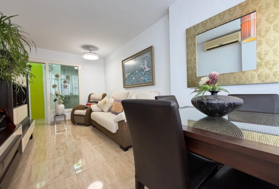 Herverkoop - Appartement / flat - Torrevieja - Paseo Maritimo