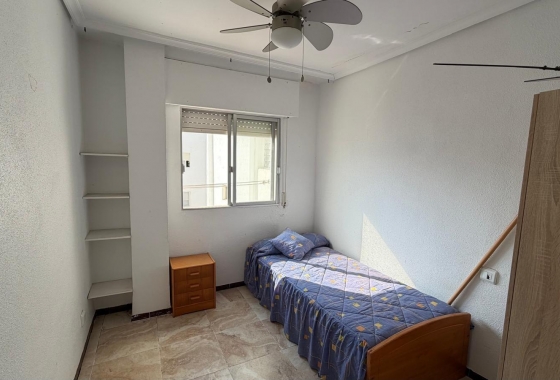 Herverkoop - Appartement / flat - Torrevieja - Acequion