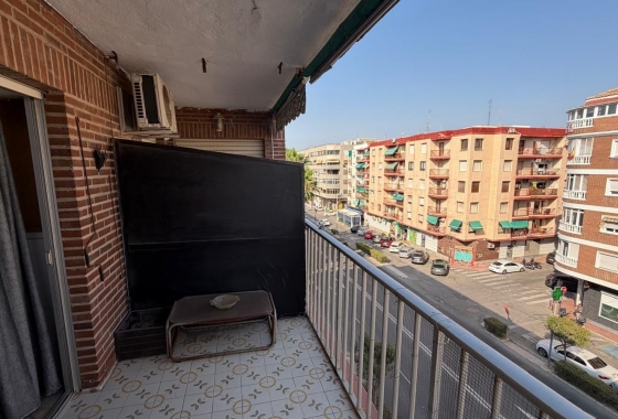 Herverkoop - Appartement / flat - Torrevieja - Acequion