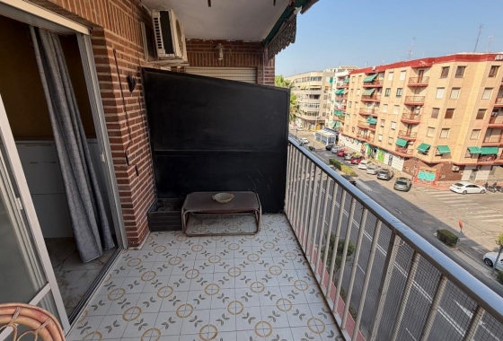 Herverkoop - Appartement / flat - Torrevieja - Acequion