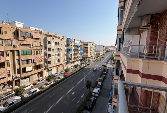 Herverkoop - Appartement / flat - Torrevieja - Acequion