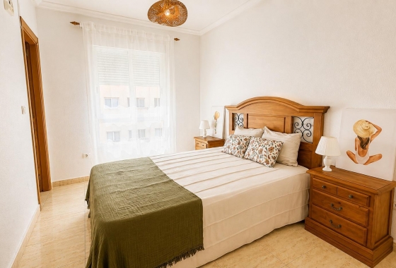 Herverkoop - Appartement / flat - Torrevieja - PARQUE DE LAS NACIONES