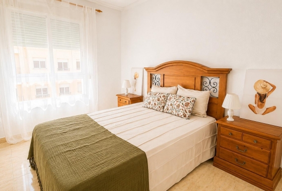 Herverkoop - Appartement / flat - Torrevieja - PARQUE DE LAS NACIONES