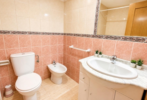 Herverkoop - Appartement / flat - Torrevieja - PARQUE DE LAS NACIONES