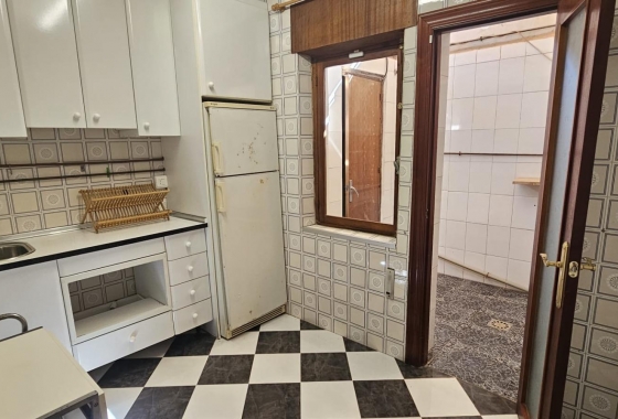 Herverkoop - Herenhuis - Torrevieja - Torreta Florida