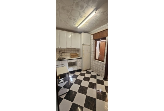 Herverkoop - Herenhuis - Torrevieja - Torreta Florida