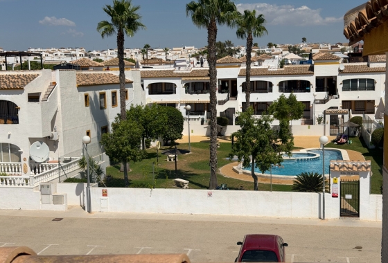 Resale - Apartment / flat - Orihuela - Inland