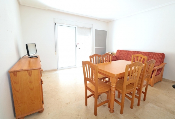 Resale - Apartment / flat - Torrevieja - Playa del Cura