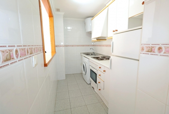 Resale - Apartment / flat - Torrevieja - Playa del Cura