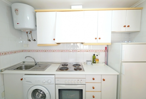 Resale - Apartment / flat - Torrevieja - Playa del Cura