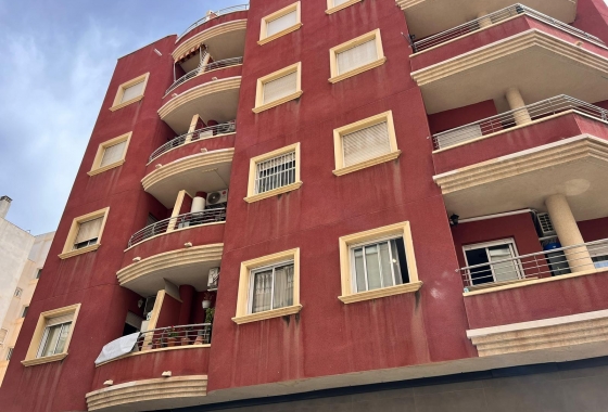 Herverkoop - Appartement / flat - Torrevieja - Centro