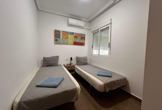 Herverkoop - Appartement / flat - Torrevieja - Centro