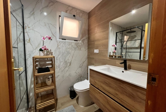 Herverkoop - Appartement / flat - Torrevieja - Centro