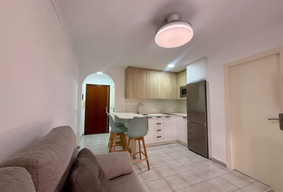 Herverkoop - Appartement / flat - Torrevieja - Playa del Cura