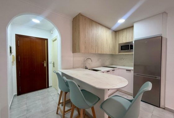 Herverkoop - Appartement / flat - Torrevieja - Playa del Cura